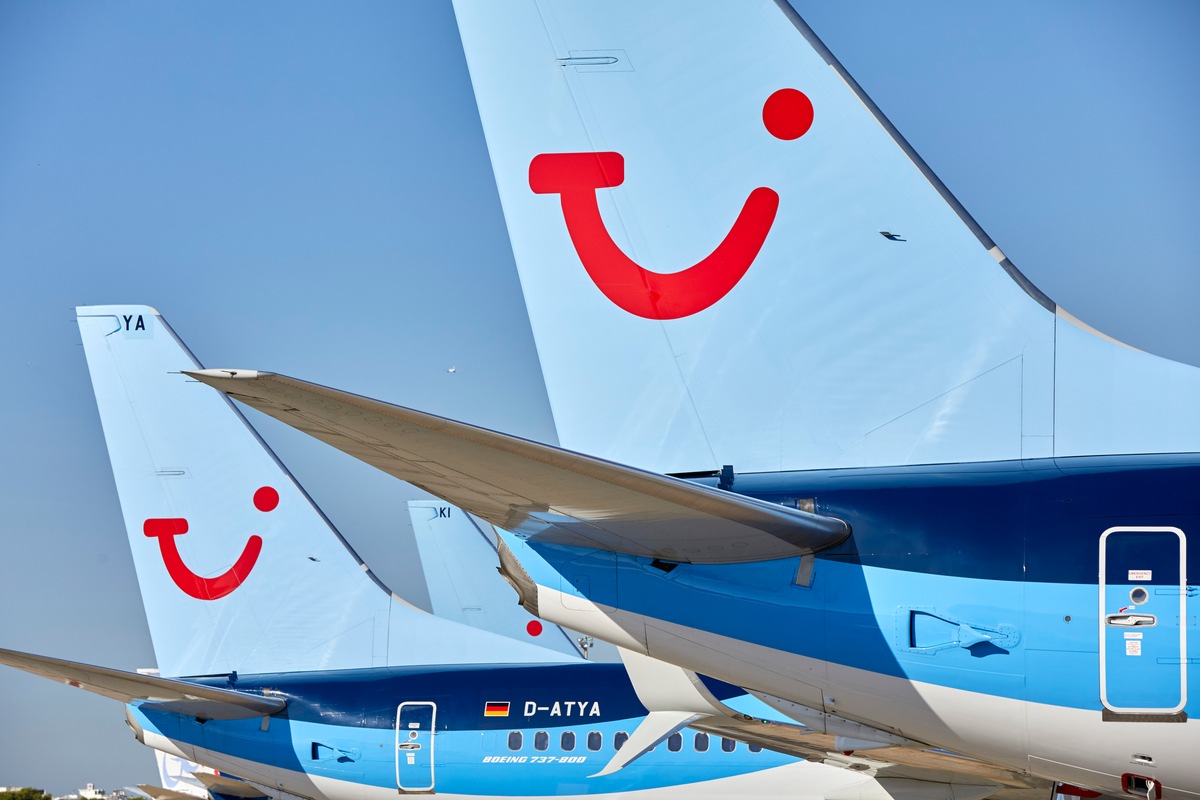 TUI fly gibt als erste Ferienfluggesellschaft ab sofort den